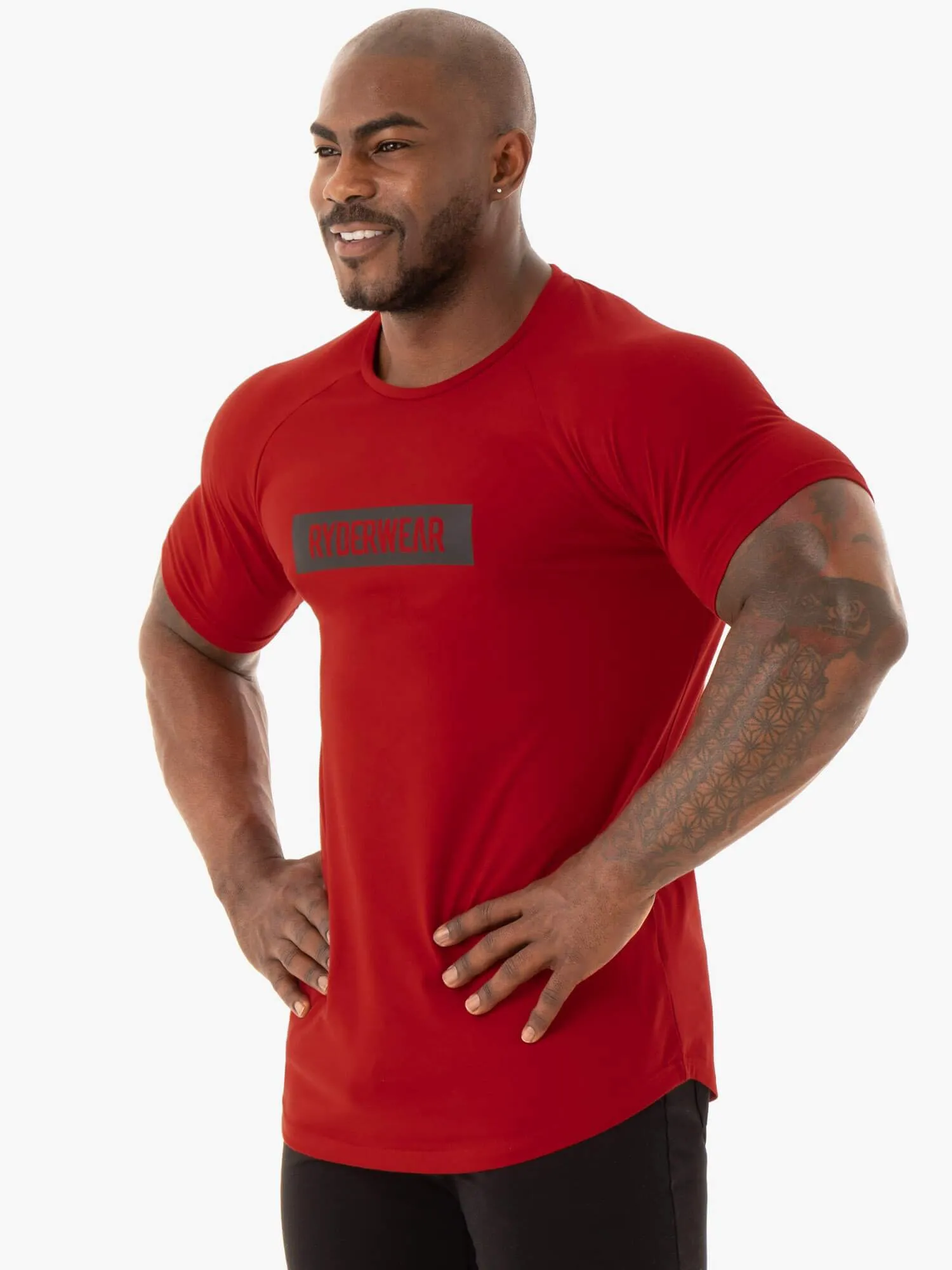 Base T-Shirt - Red