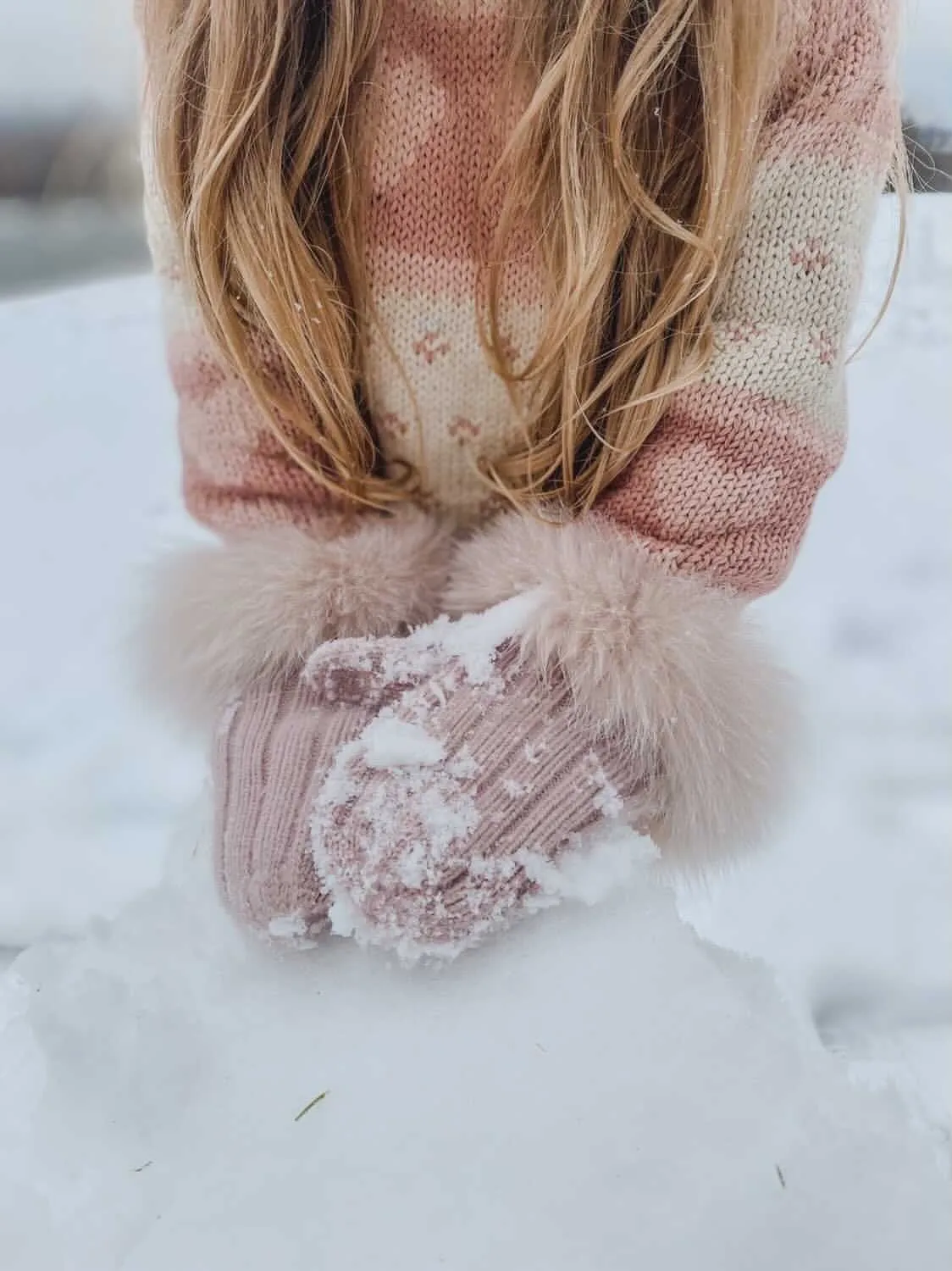 Cashmere Latte Fur Trim Mittens