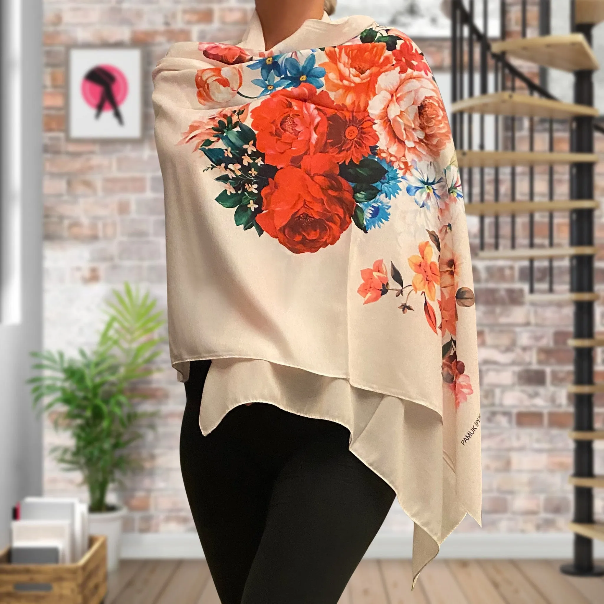 Fashion Tight Flower Patterned Shawls