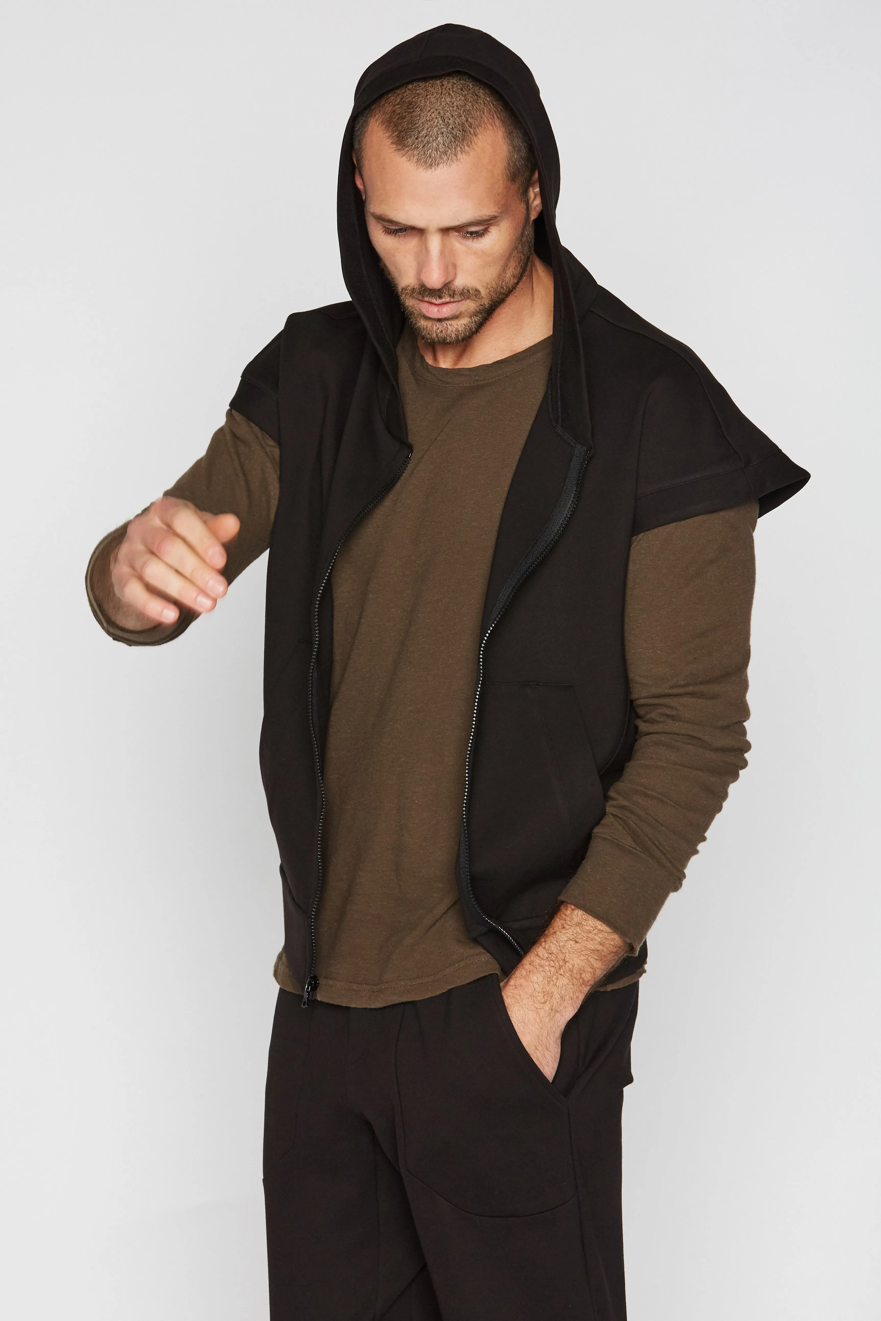 Men's Performance Ponte Zip Front Sleeveless Hoodie