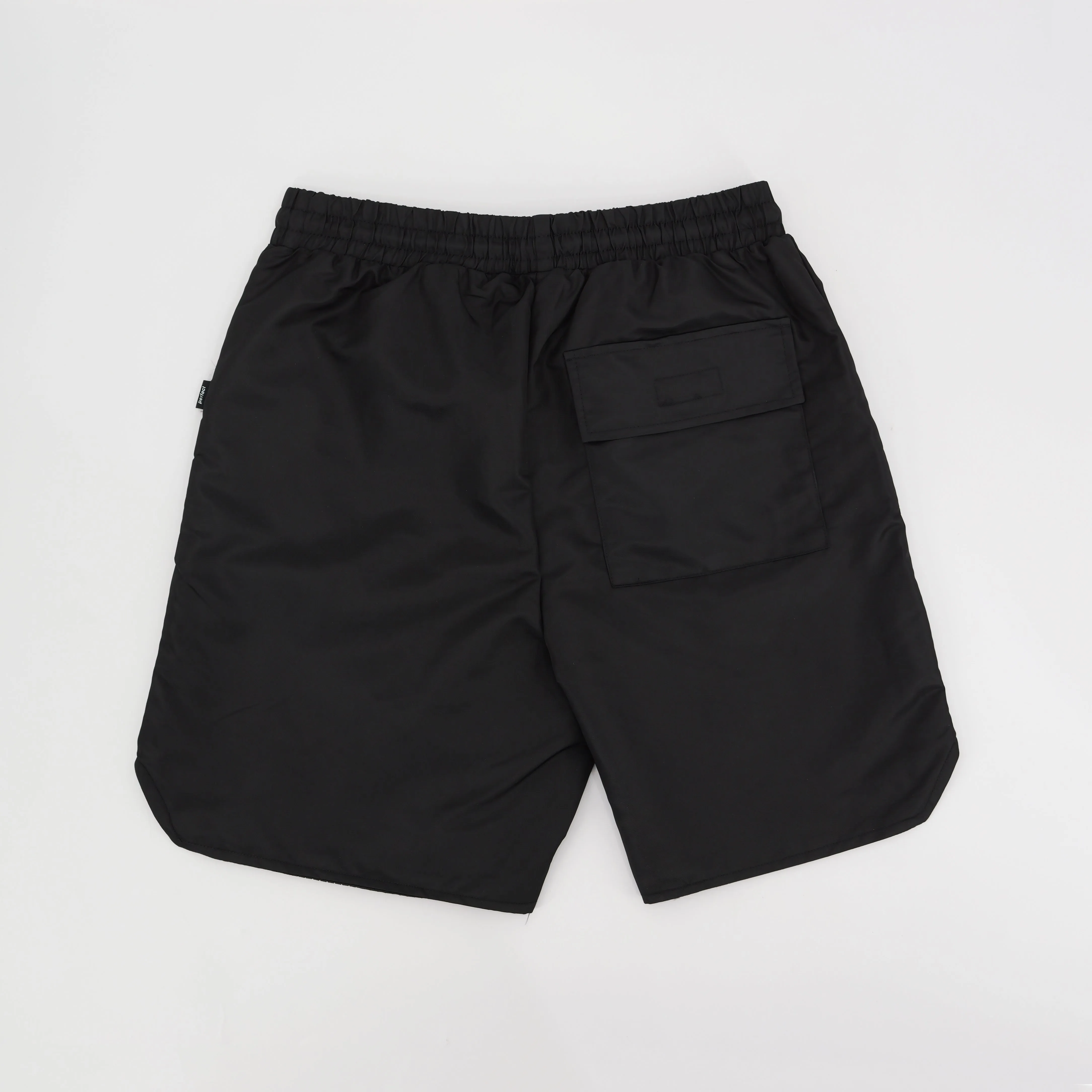 RUNNER SHORTS BLACK