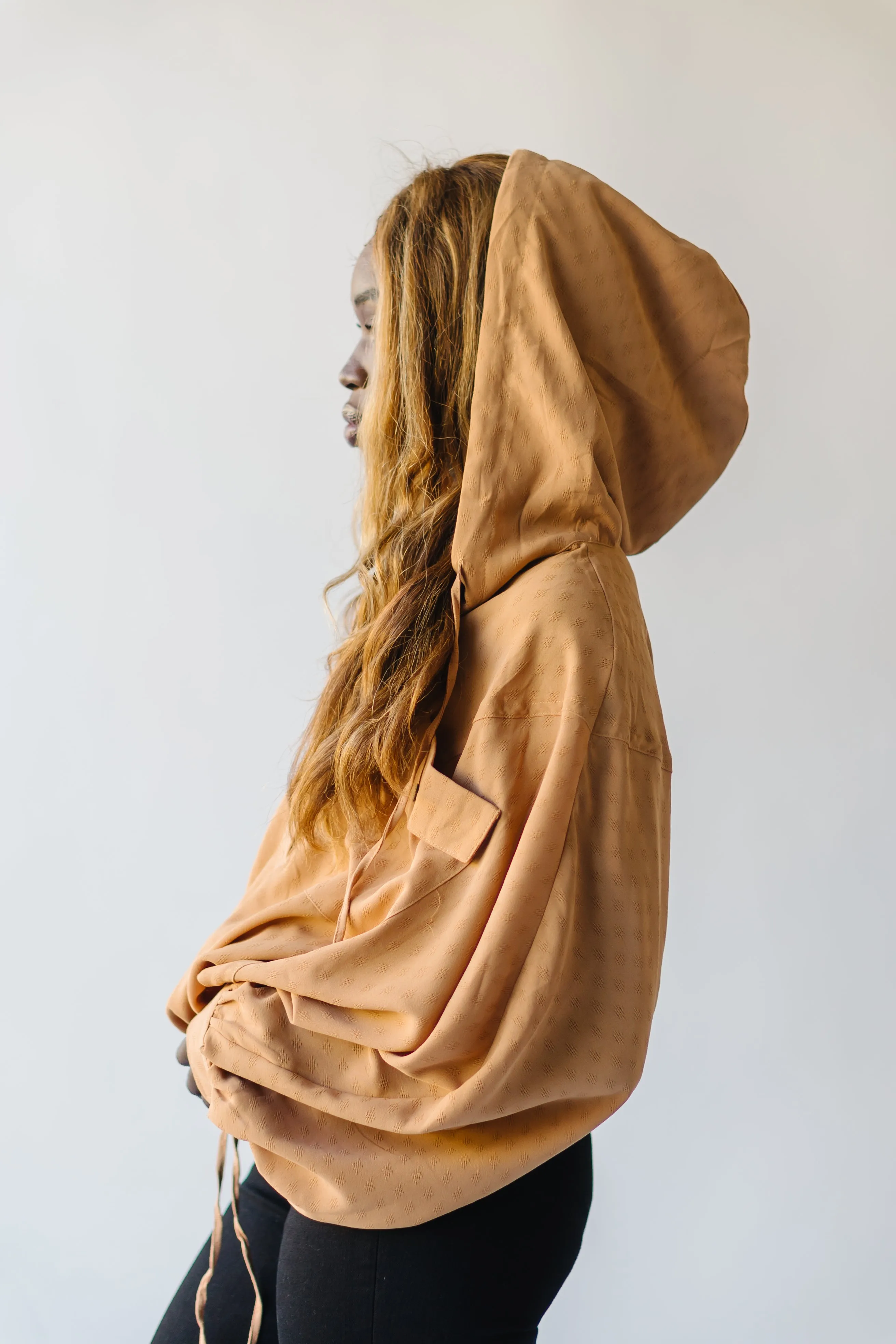 The Jentz Textured Hoodie in Camel