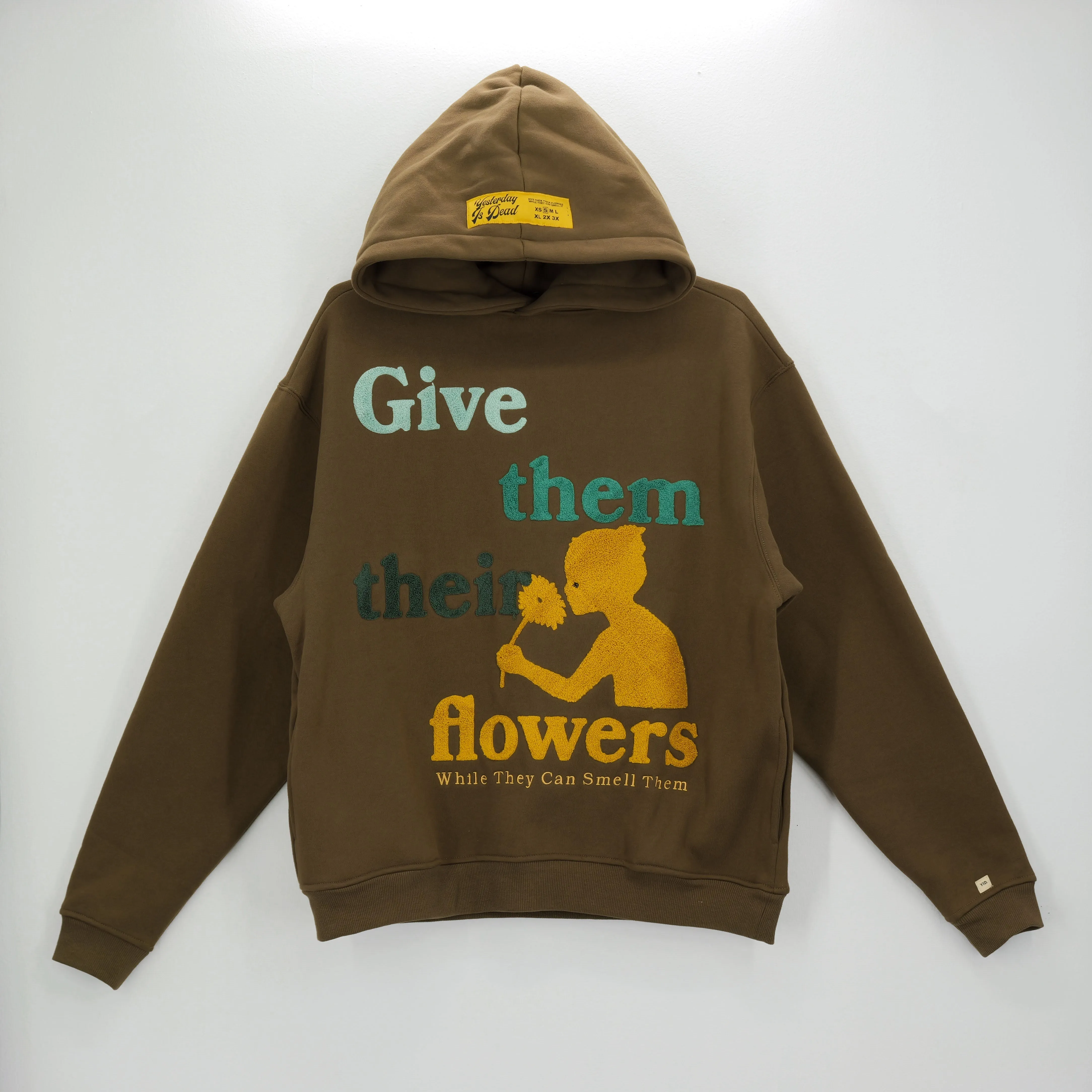 WATCH THEM GROW HOODIE BROWN